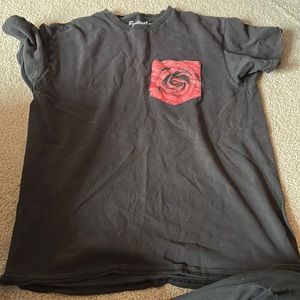 Black T-shirt with rose pocket